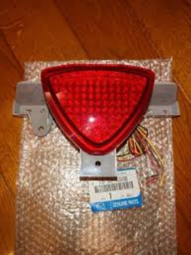 Genuine MAZDA OEM RX-8 RX8 SE3P Rear Fog Light Lamp Back Foglamp FE15-51-650B