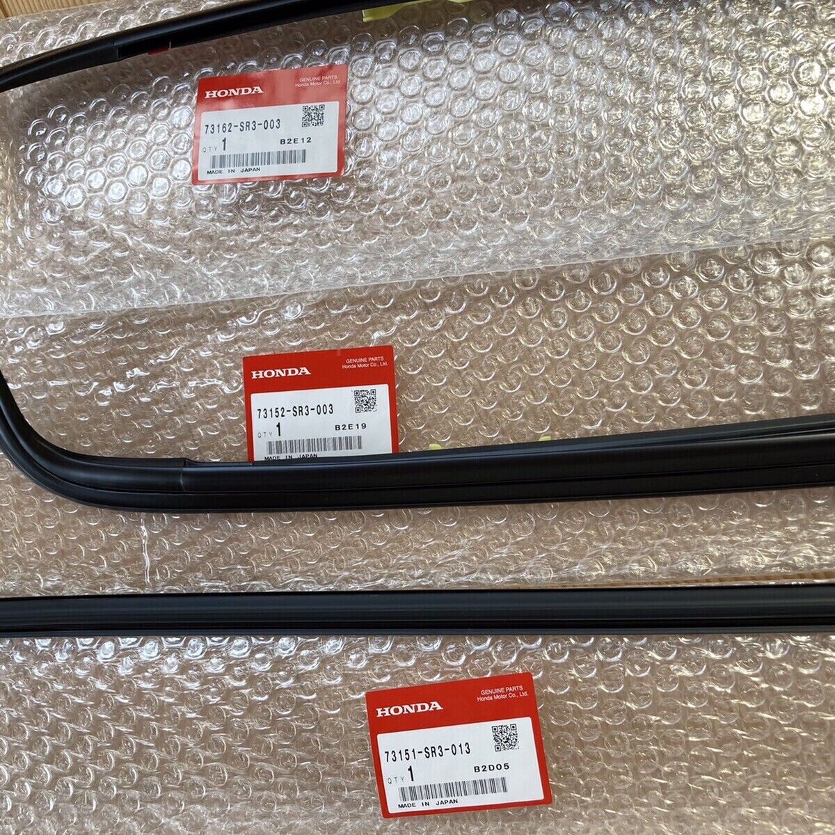 GENUINE HONDA 1992-1995 EG3 EG4 EG5 EG6 CIVIC FRONT Windshield Molding L&R&Upper