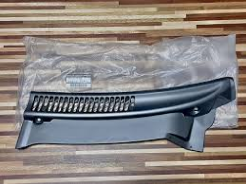Genuine Nissan OEM FAIRLADY Z RHD RH Windshield Cowl 66811-40P00