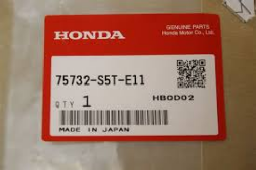 GENUINE HONDA OEM FRONT EMBLEM for CIVIC TYPE R 75732-S5T-E11