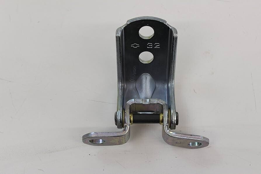 Genuine NISSAN OEM Hinge Assembly Rear Door Lower Right-hand 82420-2J00A