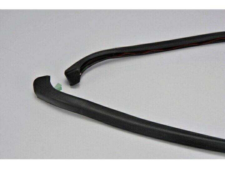 Genuine Nissan OEM GT-R BNR34 Front Bumper Bonnet End Rubber Molding 65820-AA400