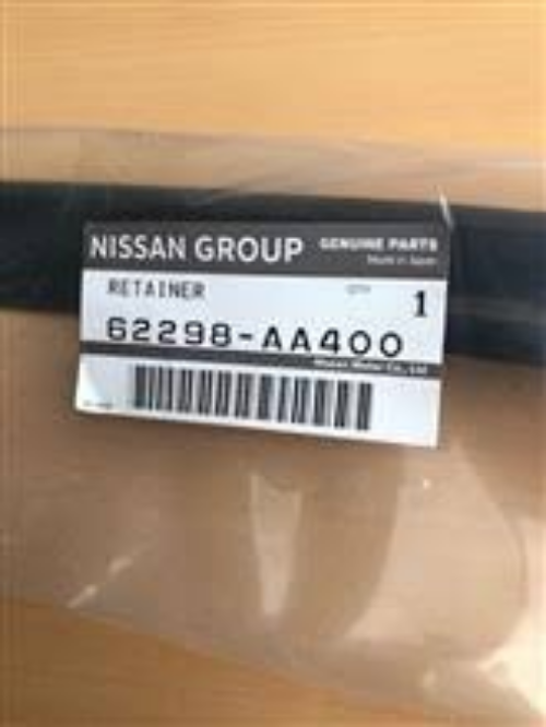 NISSAN Genuine OEM Front Bumper Upper Center Retainer BNR34 GTR R34 62298-AA400