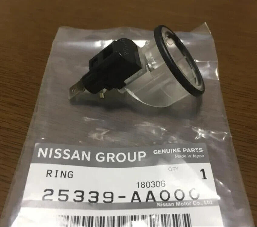 Genuine Nissan OEM Cigarette Lighter and Socket Set SKYLINE GTR R34 BNR34 RB26