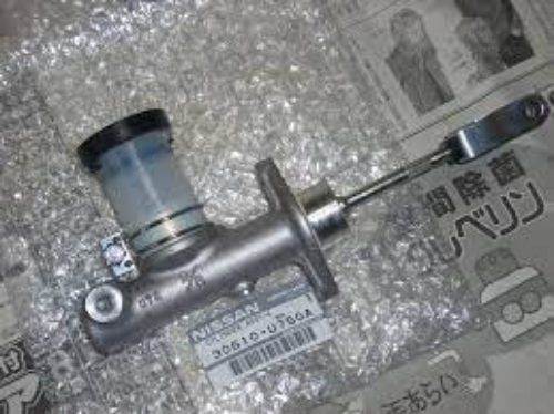 Genuine Nissan OEM Clutch Master Cylinder fits 240Z 260Z 280Z 510. 610,620