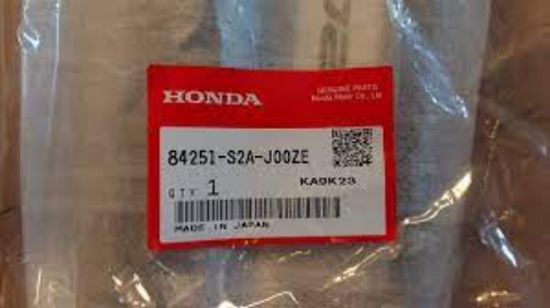 Genuine HONDA OEM S2000 Driver Side LH Door Sill Scuff Plate 84251-S2A-J00ZE