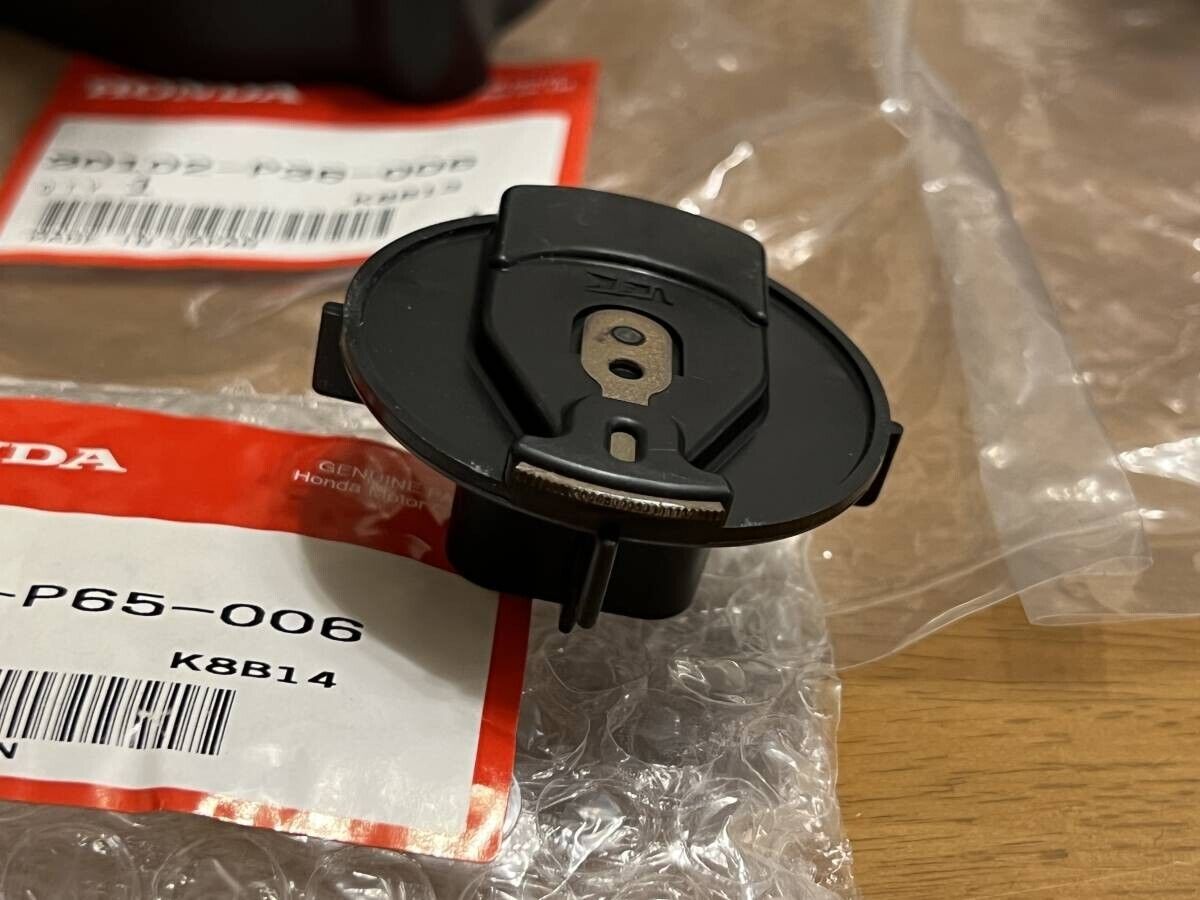 GENUINE HONDA Distributor Cap & Rotor Set 30102-P36-006 / 30103-P65-006