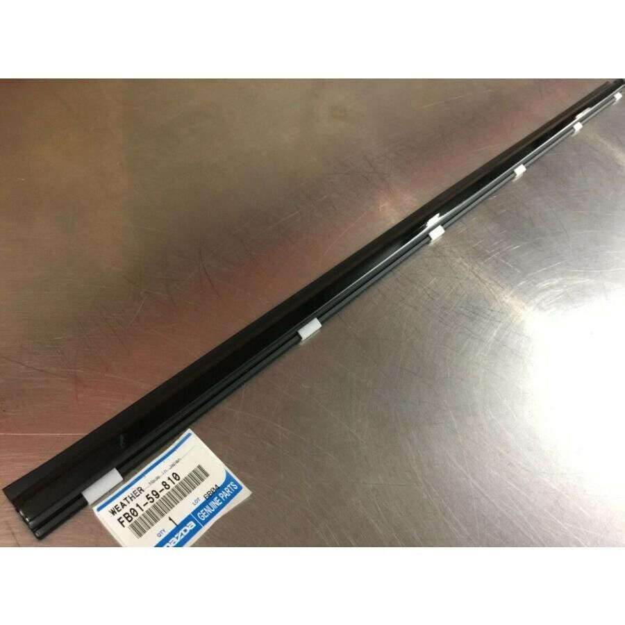 Mazda Genuine Rx7 Rx-7 FC3S Coupe Door Window Weatherstrip Trim Strip Seal New