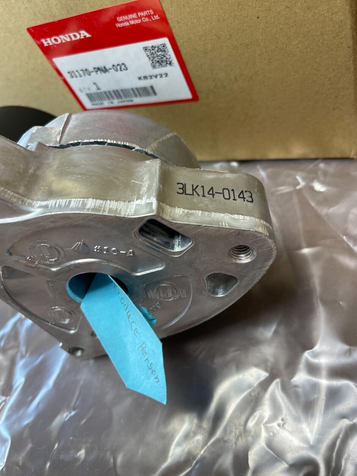 Genuine HONDA 31170-PNA-023 ACURA CR-V Accord TSX AUTO Belt Tensioner Assembly