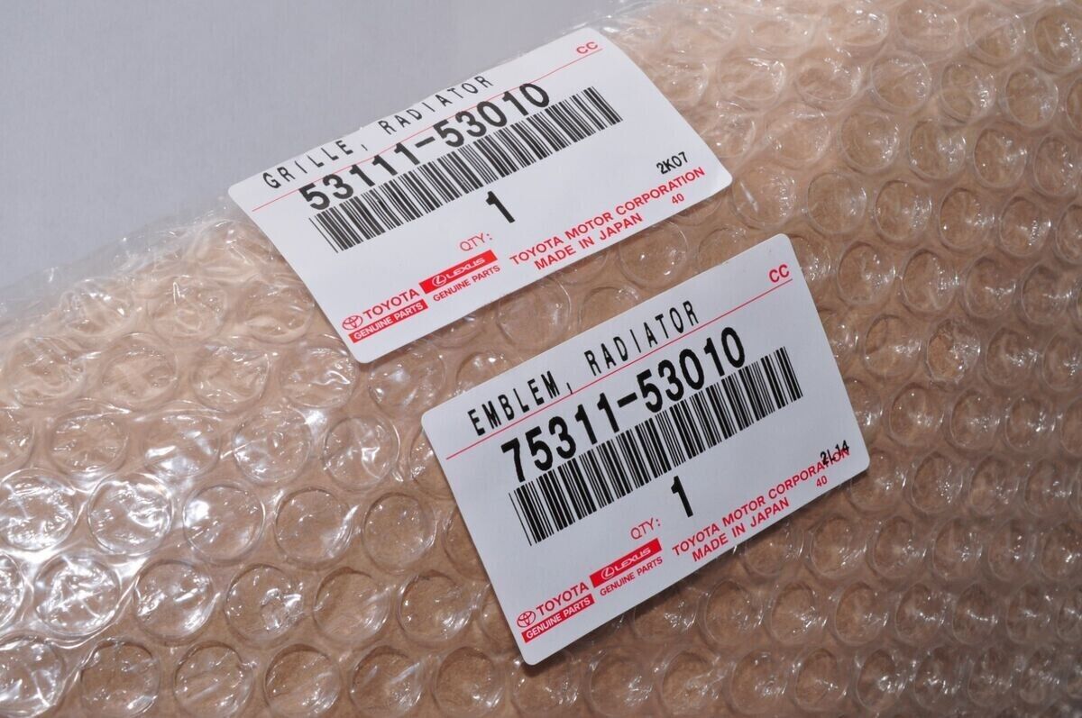 Genuine TOYOTA Altezza SXE10 GXE10 Lexus IS200 IS300 Front Grille & Emblem Grill
