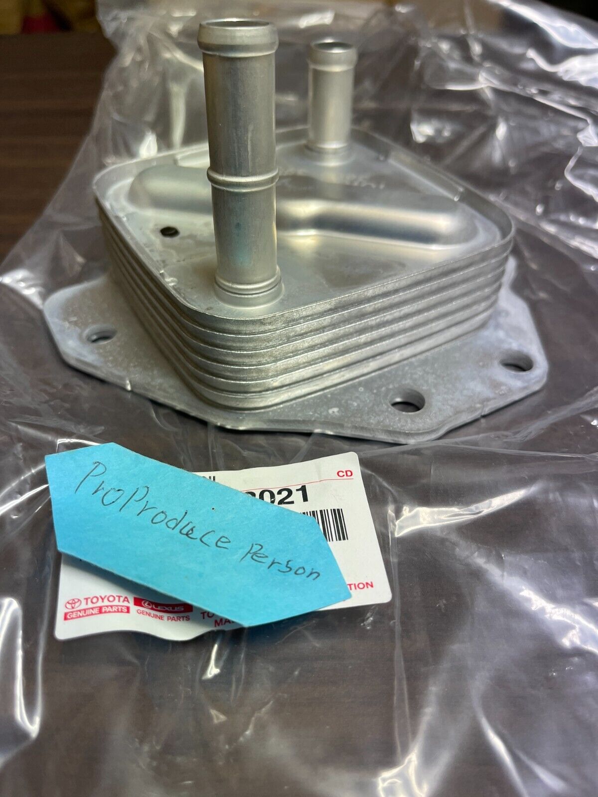 TOYOTA Genuine LEXUS Oil Cooler ASSY LAND CRUISER SEQUOIA TUNDRA 15710-38021