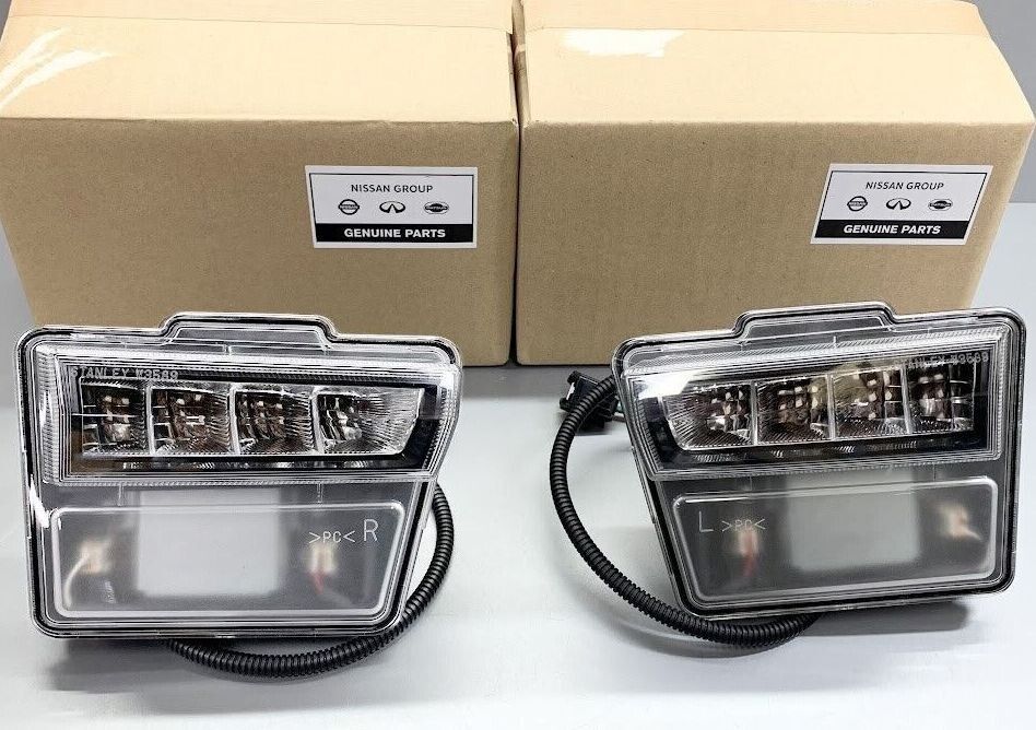Genuine Nissan OEM 2020 R35 GT-R GTR 07/2016- LED Fog Day Light Left Right Set