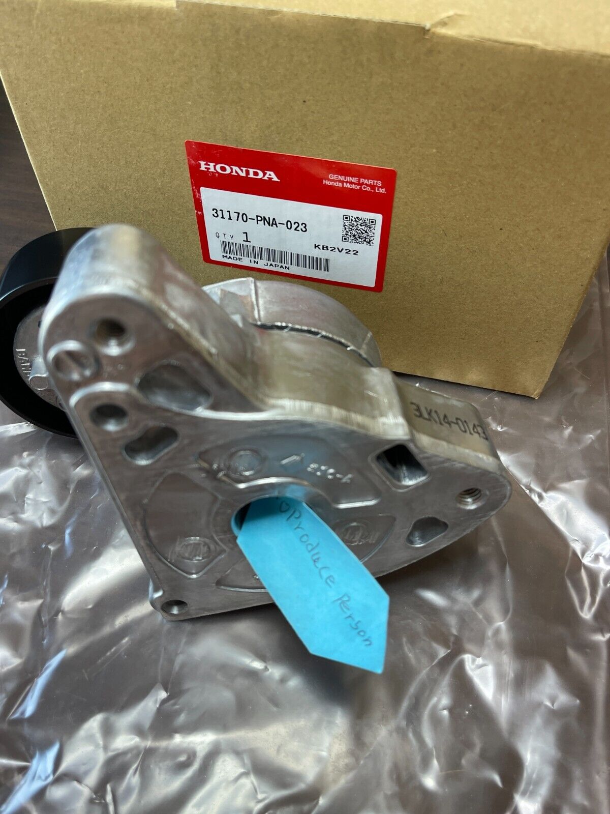 Genuine HONDA 31170-PNA-023 ACURA CR-V Accord TSX AUTO Belt Tensioner Assembly