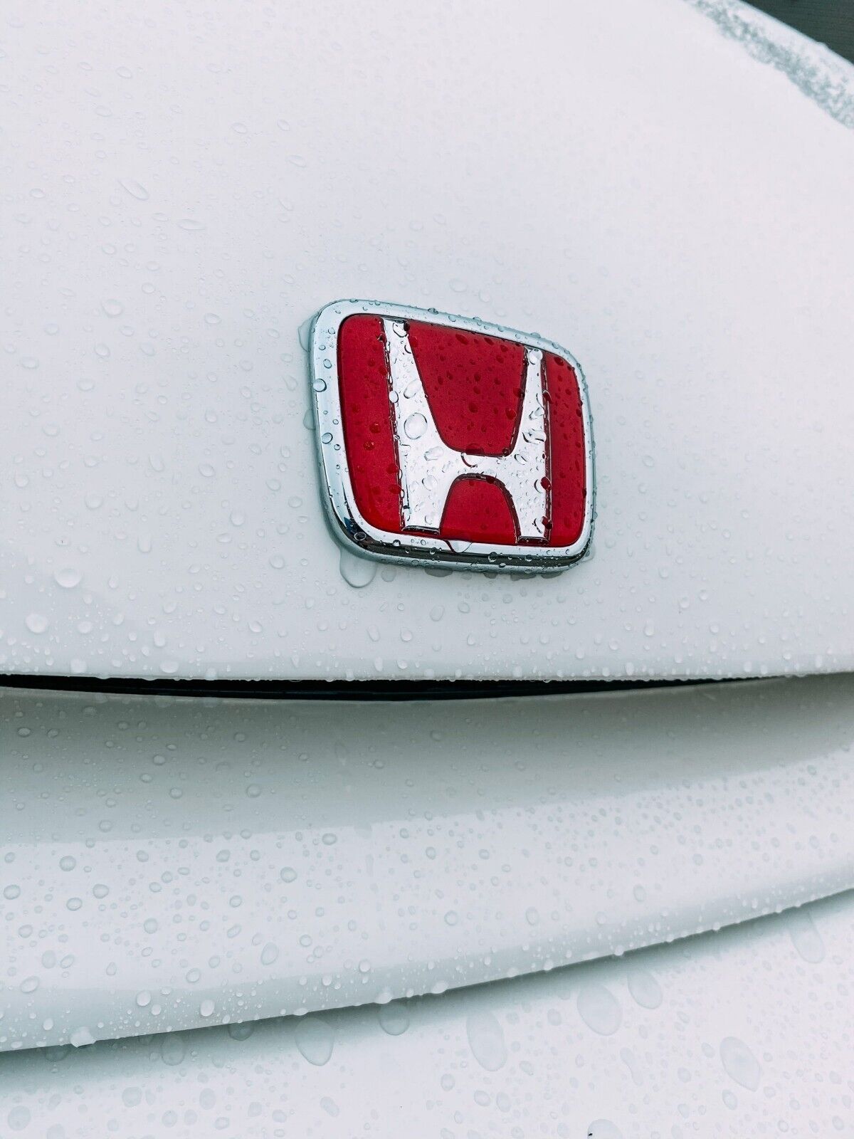 GENUINE HONDA EMBLEM RED BADGE FRONT 96-00 CIVIC EK9 TYPE R 75700-S03-Z00