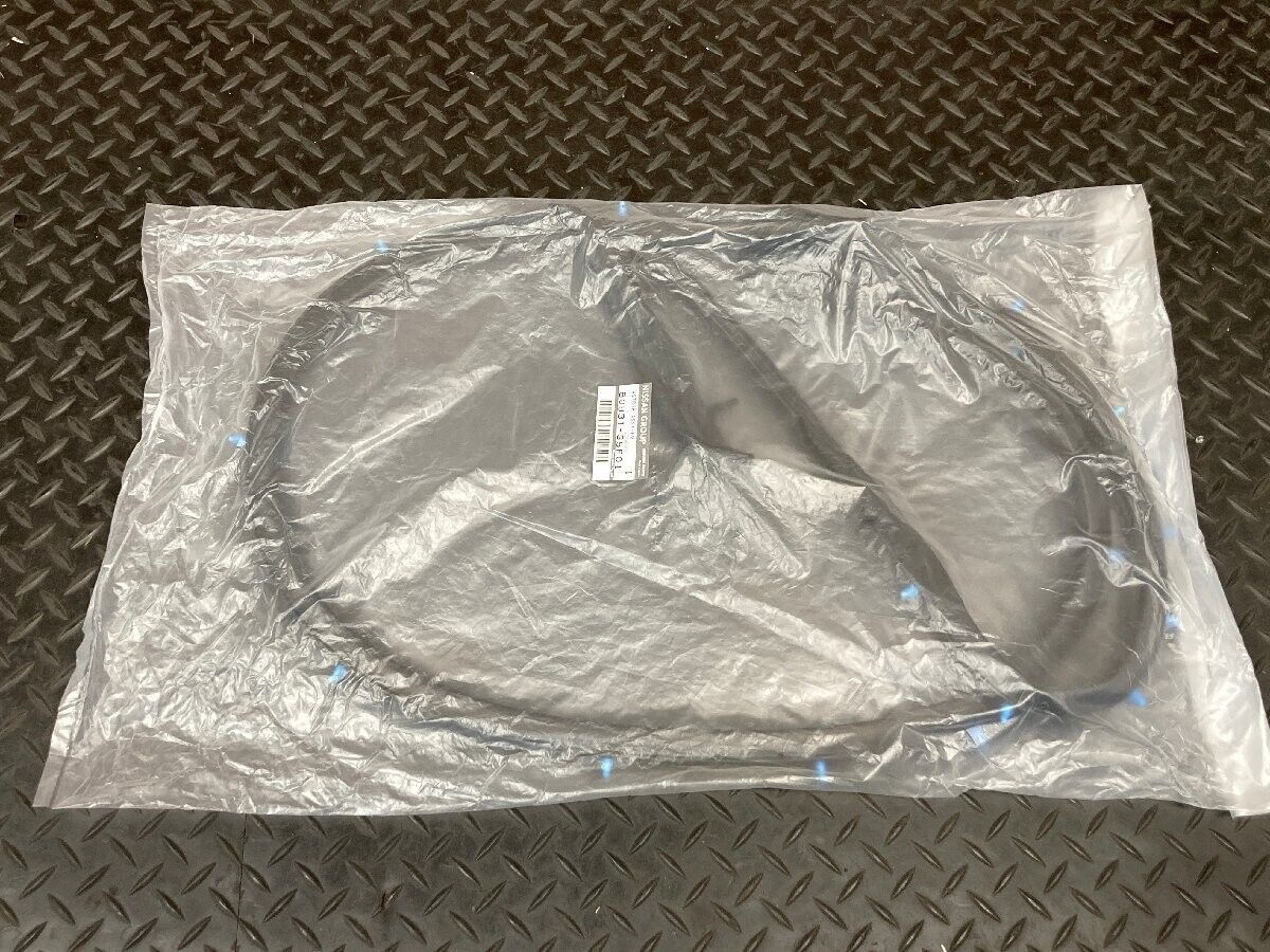 Nissan Genuine 180SX 240SX Silvia S13 Door Weatherstrip Right & Left Seals New