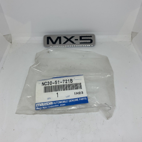 Genuine MAZDA MIATA 2001-2005 Roadster MX-5 NB Export Rear Emblem Plate Badge