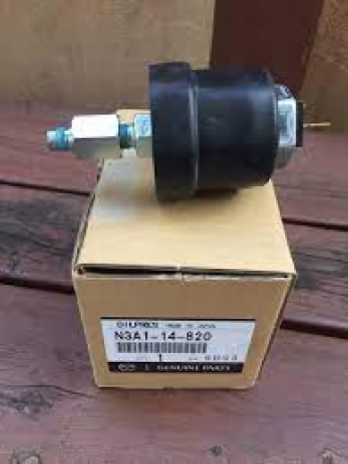 Genuine Mazda OEM 1993-1995 RX-7 Oil Pressure Sensor Part N3A1-14-820