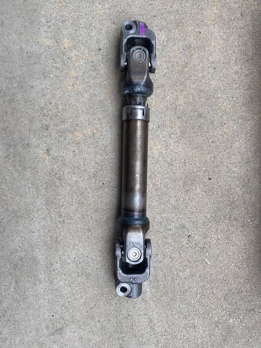 GENUINE TOYOTA 45260-76020 LEXUS CT200H Steering Intermediate Shaft OEM