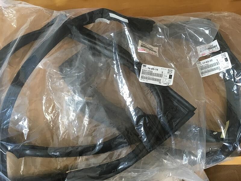 Toyota Genuine MR2 SW20 SW21 T-bar Roof Weather Strip LH RH Japan New