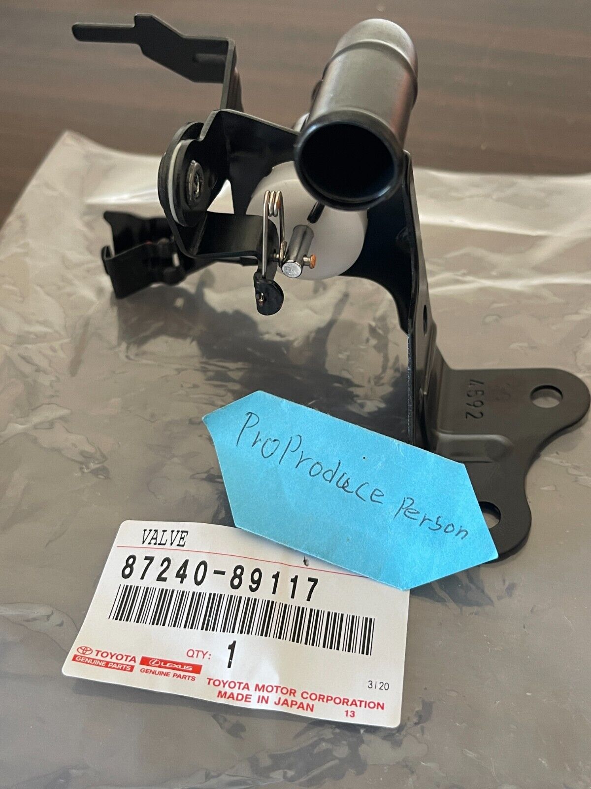 Genuine 87240-89117 Toyota 85-88 4Runner Pickup HVAC Heater Control Valve Assy
