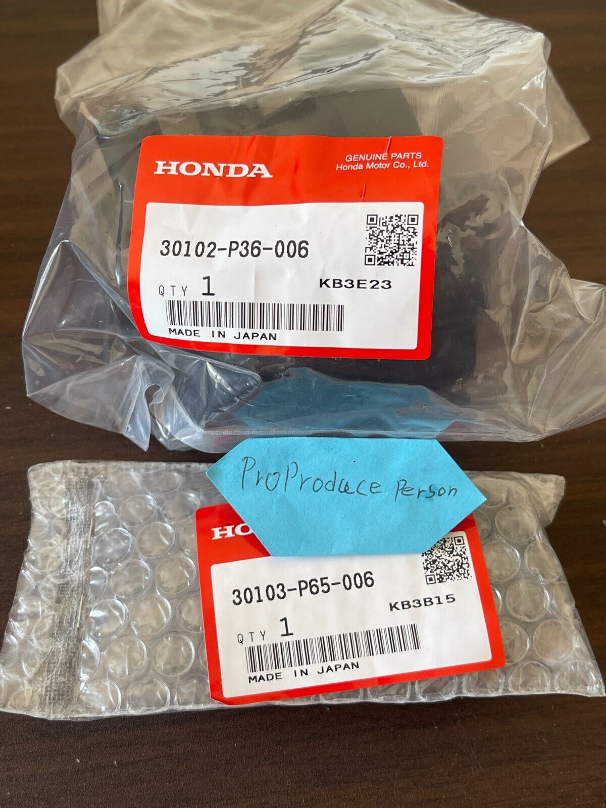 GENUINE HONDA Distributor Cap & Rotor Set 30102-P36-006 / 30103-P65-006