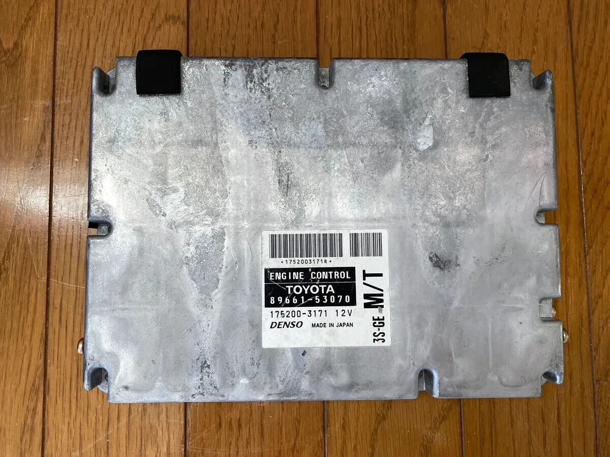 Genuine Toyota OEM Altezza 3SGE Beams M/T ECU SXE10 89661-53070