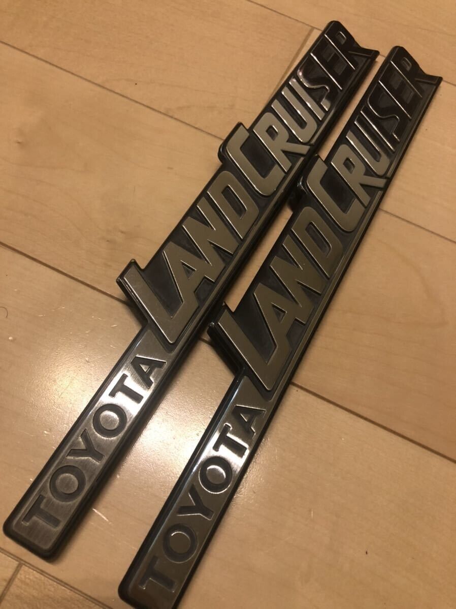Toyota OEM 1981-1990 Land Cruiser BJ60 FJ60 Rear Quarter Panel Emblem Set of 2