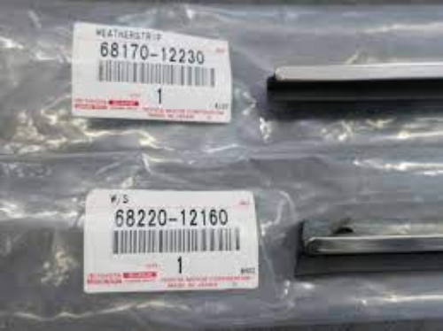 Genuine Toyota AE86 front door glass weather strip LH & RH Corolla CP GTS SR5