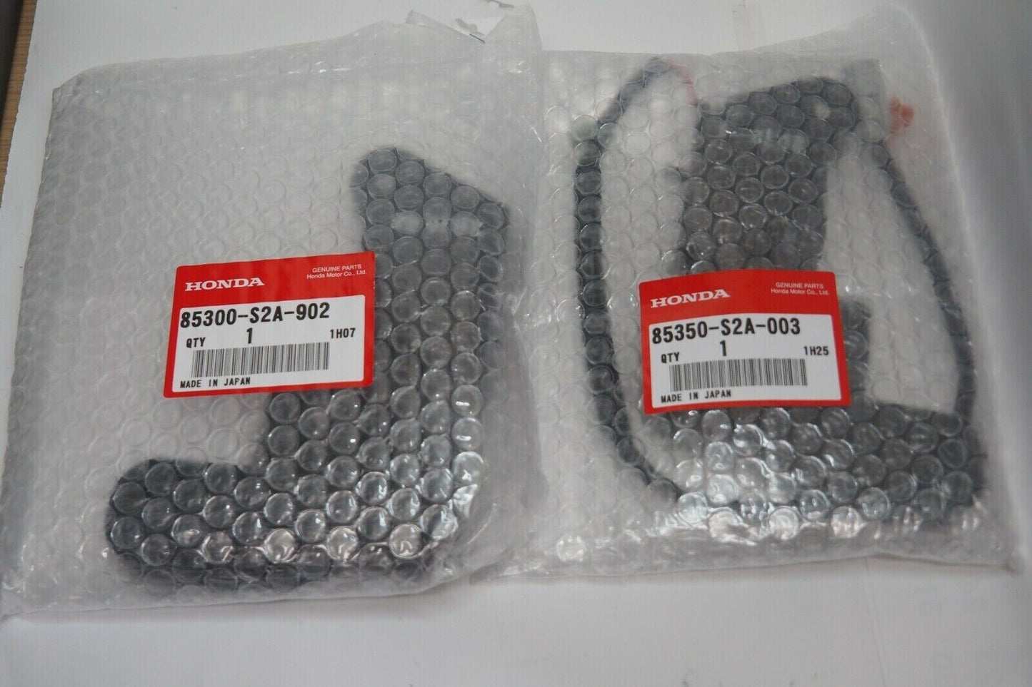 Genuine HONDA OEM S2000 AP1 AP2 Hardtop Rear Side Catcher Bracket Pair Set