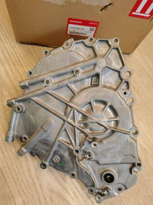 Genuine Honda OEM L Side Transmission Cover 21240-RCV-010