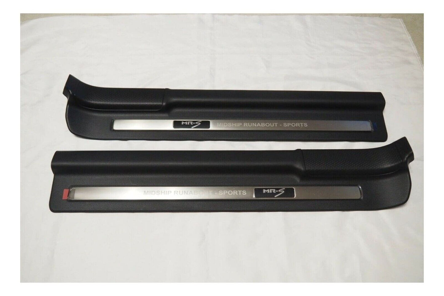 Genuine TOYOTA OEM 00-06 MR2 MR-S Roadster Spyder ZZW30 Front Door Scuff
