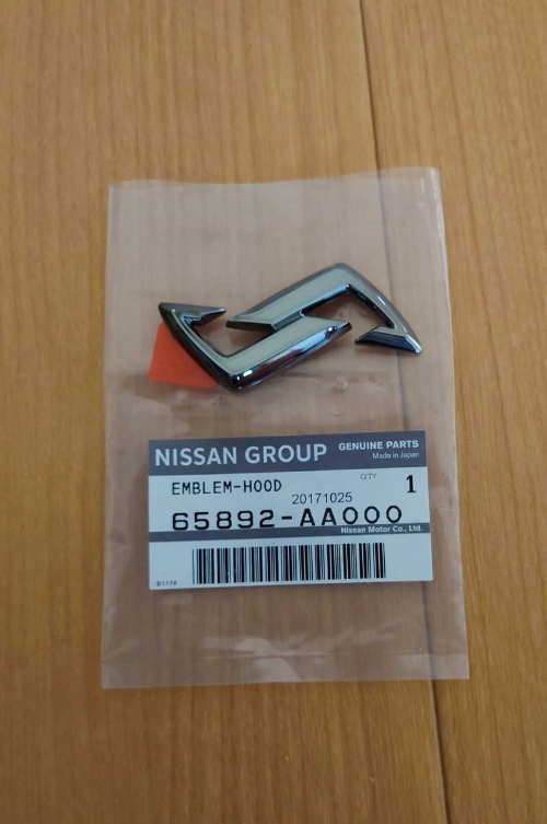 Genuine Nissan OEM 98-00 Skyline R34 Front Hood "S" Emblem Badge 65892-AA000