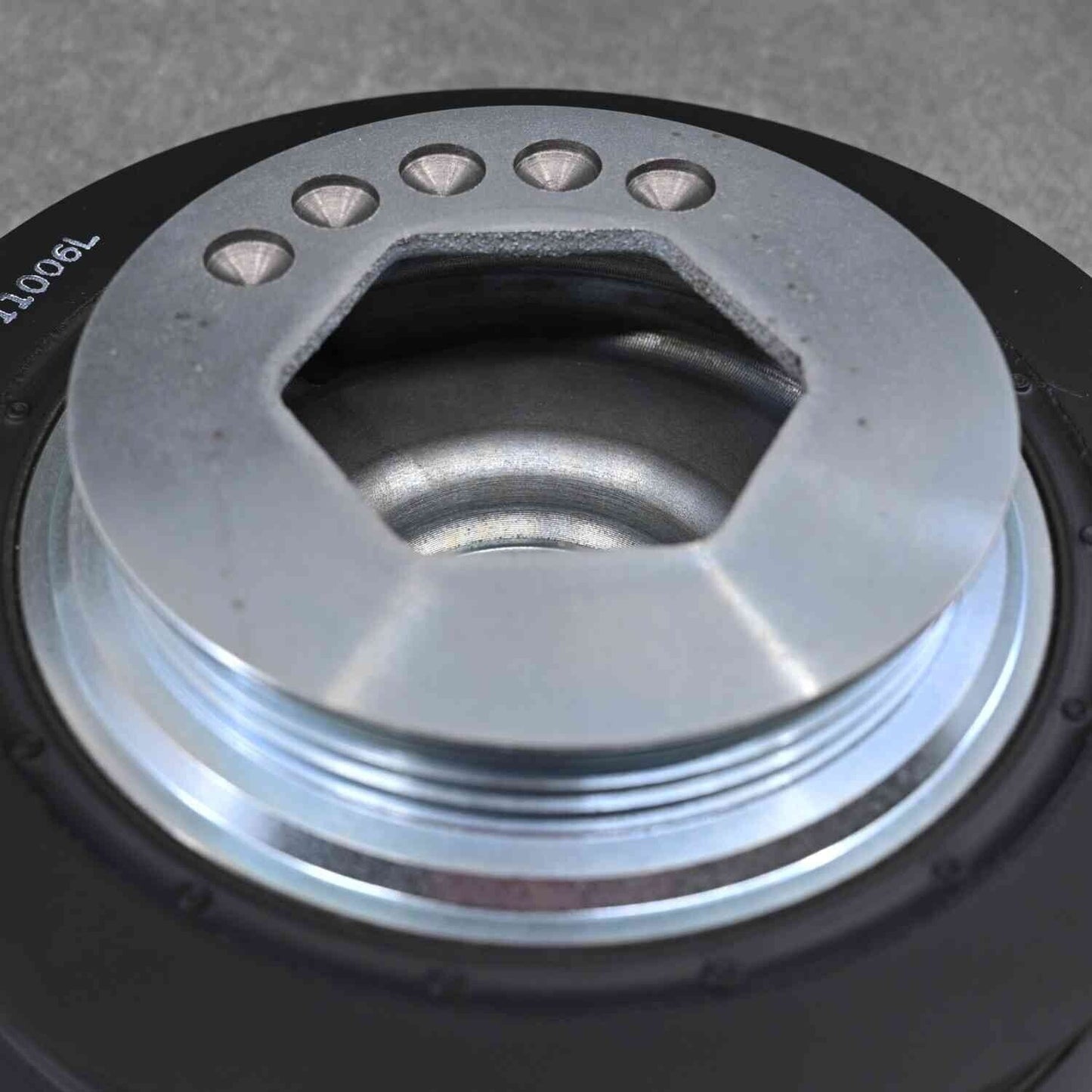 Genuine HONDA 13810-P13-003 CRANK PULLEY Accord Prelude H22 OEM New