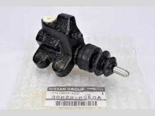 Genuine NISSAN OEM GTiR SR20DET Clutch Slave Cylinder 30620-80E0A
