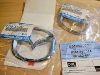 Genuine MAZDA OEM RX-7 FD3S Front & Rear Badge Emblem Set JDM SPIRIT R