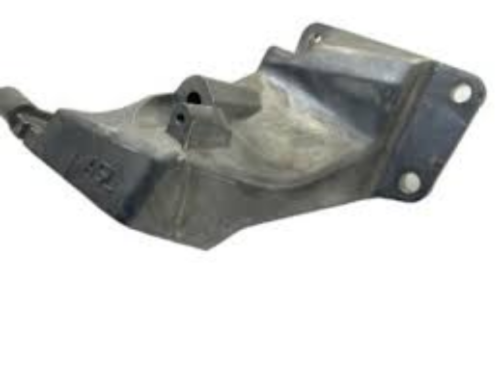 Genuine NISSAN OEM Q40 Q50 AWD LH Drivers Side Engine Mount Bracket 11233-4GA5A