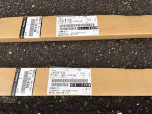 Genuine MAZDA OEM RX-8 SE3P Front Belt Line Molding Set