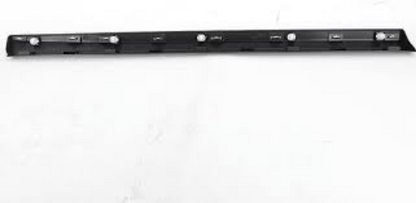 Genuine NISSAN OEM Murano Passenger Front Lower Door Molding RH 80870-1AA2B