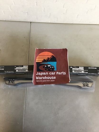 Genuine NISSAN OEM GTR R35 Front Fender Emblem R L Set 63871-62B0A 63870-62B0A