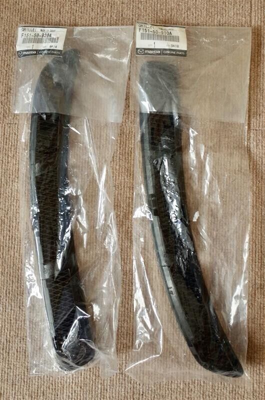 Genuine Mazda OEM 2003-2008 RX-8 Grilles in Fenders F151-50-910A / F151-50-920A