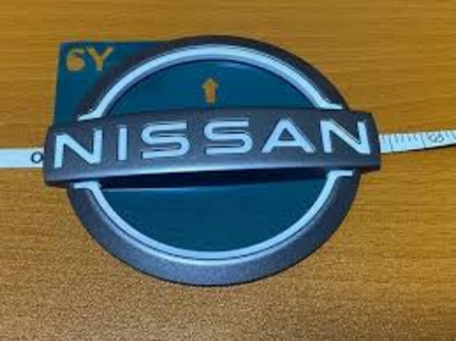 Genuine Nissan OEM New type Rear Emblem For 370Z Fairlady Z Nismo 90890-6YZ0A