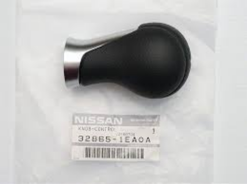 Genuine NISSAN OEM Z34 370Z Black Leather Shift Knob 6MT 32865-1EA0A