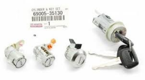 Genuine Toyota Pickup Hilux RN85 LN106 1988-1997 Ignition Barrel + Door Locks