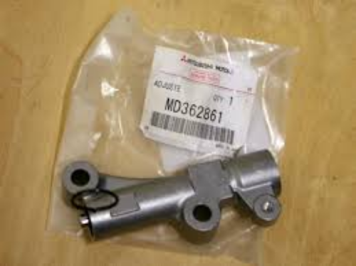 GENUINE MITSUBISHI OEM MONTERO 01-06 TIMING BELT TENSIONER ADJUSTER MD362861