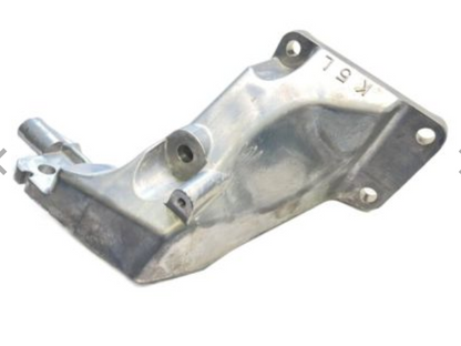 Genuine Nissan ENGINE-Front mount bracket 2009-13 AWD G37 3.7 V6 11233-JK50A