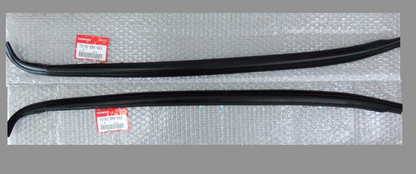 Genuine HONDA OEM CIVIC 4D EG8/9 92-95 Front Windshield Molding Upper Right Left