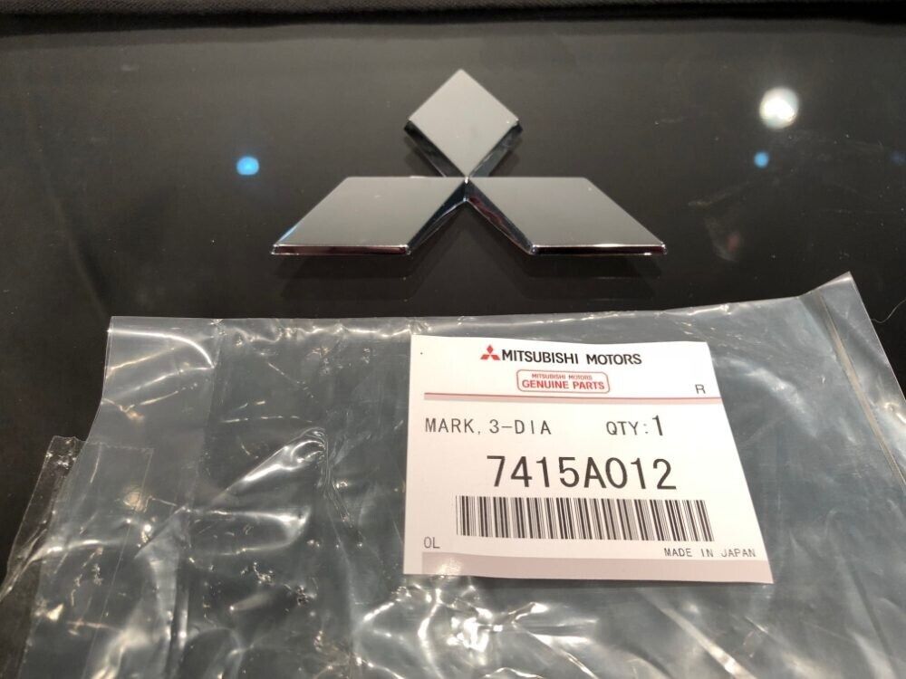 Genuine Mitsubishi Rear Triple Diamond Emblem LANCER EVO 8 EVO 9 7415A012 OEM