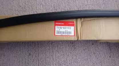 Genuine Honda OEM Civic Type-R EK9 Molding Front Windshield 73150-S03-013
