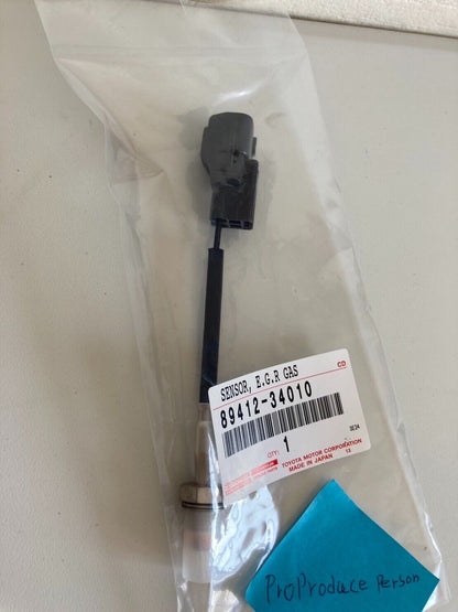 Genuine TOYOTA Tacoma Valve Temperature Sensor 4Runner EGR 89412-34010