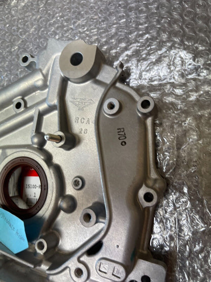 Honda Genuine Accord Odyssey 08-15 Pilot 09-11 Oil Pump Assy 15100-R70-A02 New